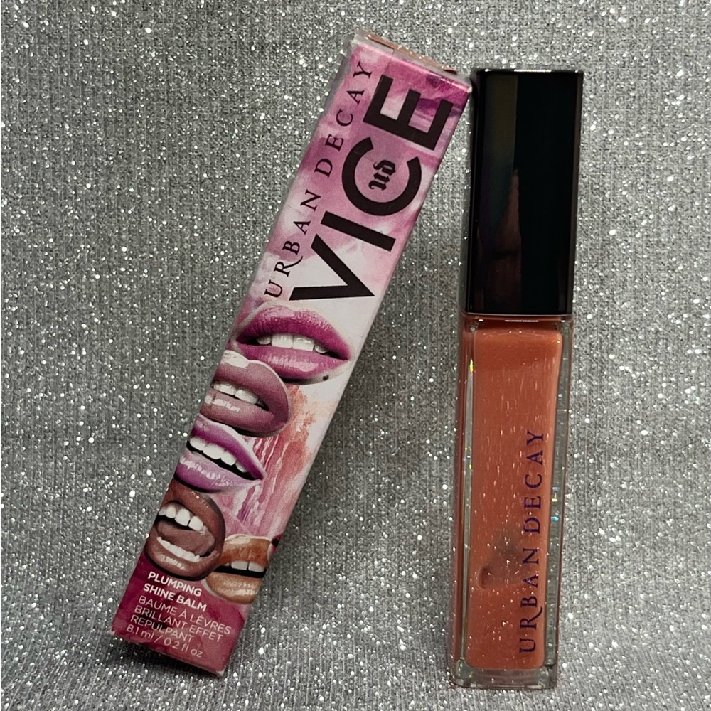 💋Urban Decay Vice Plumping Lipgloss Name Drop